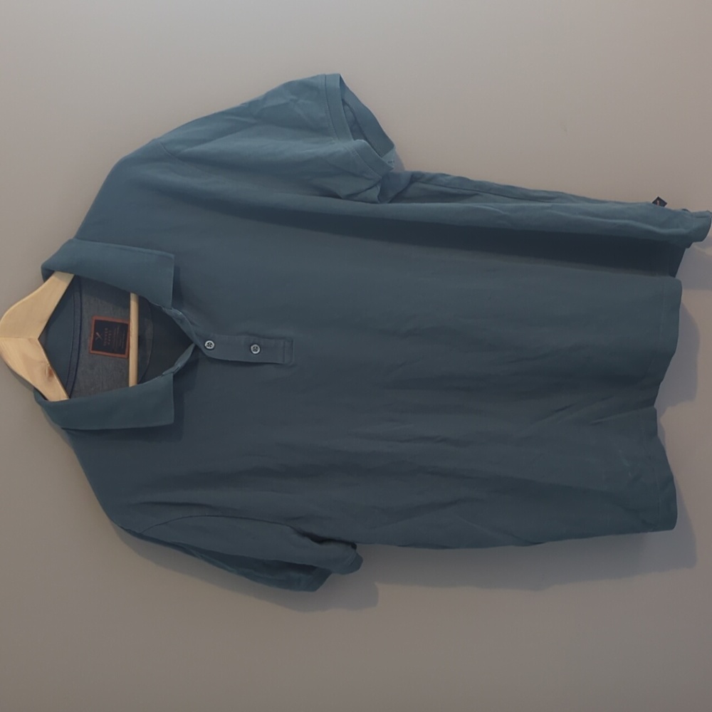 Mark's modern fit polo
